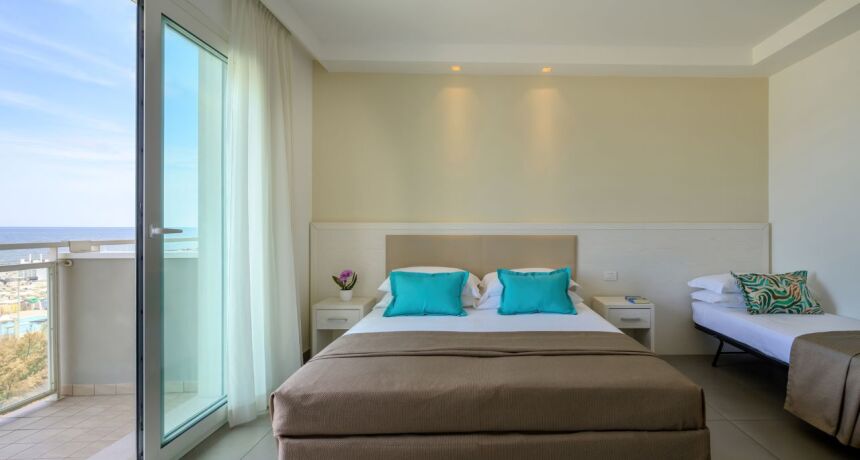 offerta settembre hotel sul mare a misano